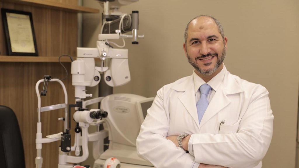 أفضل دكتور تجميل عيون فى مصر